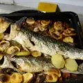 Риба с картофи и чушки на фурна