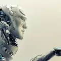 Учени: Човек може да се влюби в робот