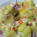 Пролетна салата с пресни картофи