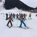 Добра практика: В Банско организираха детски тренировъчен лагер по ски