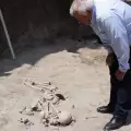 Откриха раннонеолитен гроб със скелет на 7600 години в Слатина