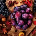 Benefits and Properties of Plums