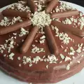 Лесна и сочна шоколадова торта