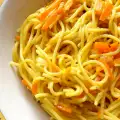 Spaghetti with Turmeric, Basil and Carrots