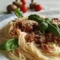 Спагети със сос Болонезе с гъби