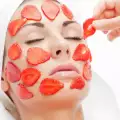 Подмладяващи маски със семки и ягоди