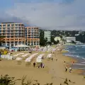 Уникална надуваема пързалка инсталират на Южния плаж във Варна