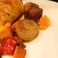 Свинско печено със зеленчуци