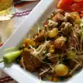 Свинско със зеленчуци на тиган