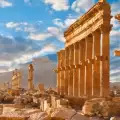 ИДИЛ разрушиха хилядолетния храм Баал-Шамин в Палмира