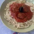 Талиатели с кюфтенца и доматен сос