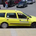 Проверяват такситата в Банско