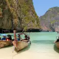 Маркират всички туристи с гривни в Тайланд