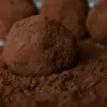 Лесни козуначени трюфели с какао