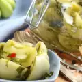 Green Tomatoes with Garlic