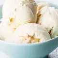 Как да направим кремообразен ванилов сладолед