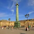 Премахнаха скандална арт инсталация от центъра на Париж