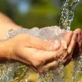 Бабините суеверия, свързани с водата