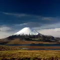 Вулканът Паринакота
