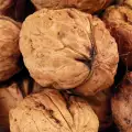 Walnuts Protect Women from Diabetes