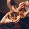 Защо и как алкохолът причинява дехидратация