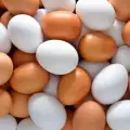Кафяви или бели яйца - има ли разлика?