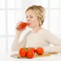 Невероятните ползи от доматения сок и защо да го пием често