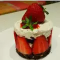 Ягодов десерт с маскарпоне