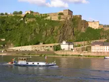 Крепостта Еренбрайтщайн