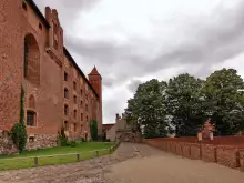Замъкът Гню в Полша