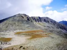 Maluk Polezhan Peak