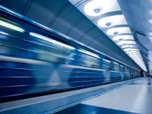 Британец надбяга метрото в Лондон