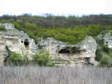 Нова пещера-утроба в Източните Родопи