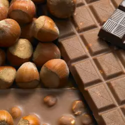 Дефицит на лешници заплашва шоколадовата индустрия