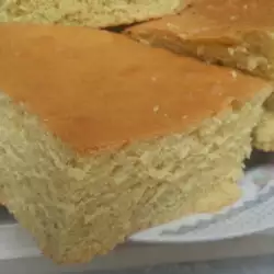Домашен хляб с царевично брашно
