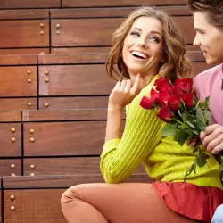 Cancer Woman and Sagittarius Man Love Compatibility