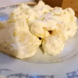 Френска картофена салата със сирена