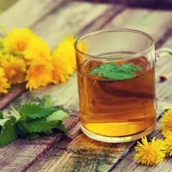 Релаксиращият чай, който е задължителен при менопауза!