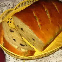 Хляб с куркума и маслини