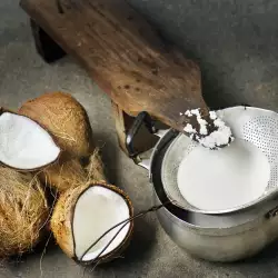 Кокосово мляко срещу махмурлук и глисти