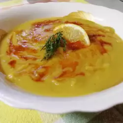 Кремообразна супа от червена леща и моркови