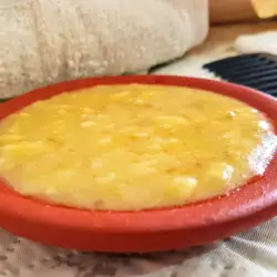 Маска за коса с яйце и мед
