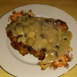 Fried Chicken Steaks with Mushroom Sauce