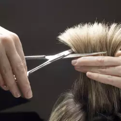 Маски срещу цъфтеж на косата