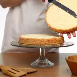 Techniques for Cutting Cake Layers