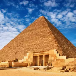 Археолози изчислиха рождения ден на Хеопсовата пирамида