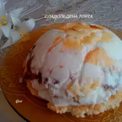Бърза сладоледена торта с орехи