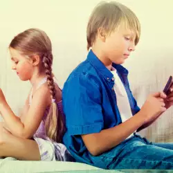 Как да опазим децата от опасностите в Интернет