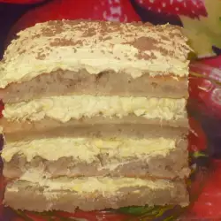 Торта с крем от сметана и жълтъци