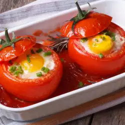 Идеи за предястия с пълнени домати